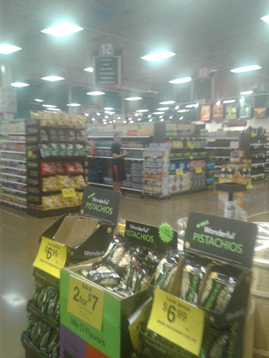 Grocery Store «Fred Meyer», reviews and photos, 17005 SE Sunnyside Rd, Happy Valley, OR 97086, USA