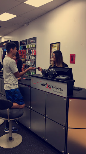 Cell Phone Store «Verizon Weston», reviews and photos, 1136 Weston Rd, Weston, FL 33326, USA