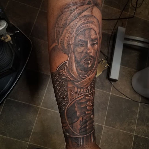 Tattoo Shop «American Tattoo Art», reviews and photos, 1721 Laskin Rd #112, Virginia Beach, VA 23454, USA