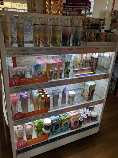 Hair Salon «Ulta Beauty», reviews and photos, 388 Cox Creek Pkwy, Florence, AL 35630, USA