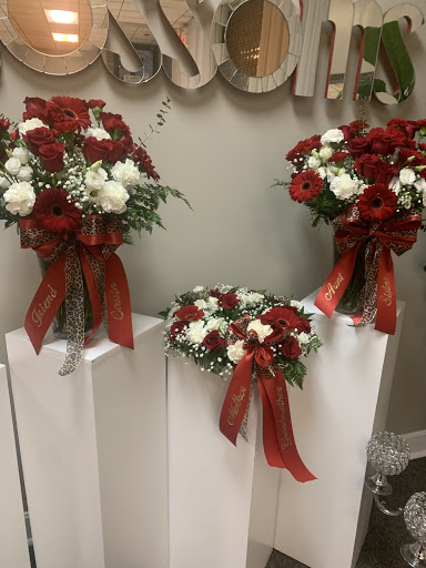 Florist «Blossoms Florist», reviews and photos, 8711 Reading Rd, Cincinnati, OH 45215, USA