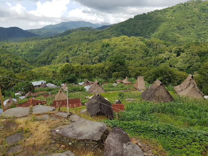 Tujuan Wisata di Kabupaten Ende: Menjelajahi Keindahan Alam dan Budaya