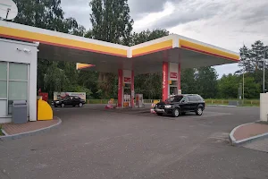 Shell gas station image