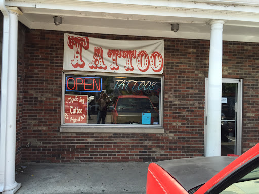 Tattoo Shop «mystic ink tattoos», reviews and photos, 715 N Ewing St, Seymour, IN 47274, USA