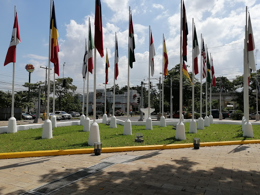 Plaza de las Banderas