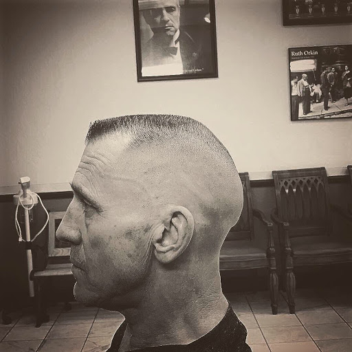 Barber Shop «A & D Barber Shop», reviews and photos, 914 E Camelback Rd SUITE 8, Phoenix, AZ 85014, USA