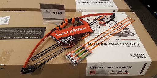 Outdoor Sports Store «Field & Stream», reviews and photos, 1501 Sentinel Dr Ste B, Chesapeake, VA 23320, USA