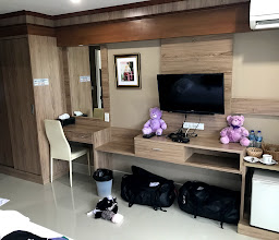 Little Bear Guesthouse And Restaurant photo