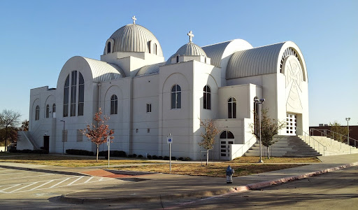 Roofing Contractor «Arrington Roofing», reviews and photos, 2203 Obenchain St, Dallas, TX 75208, USA