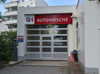 Q1 Tankstelle