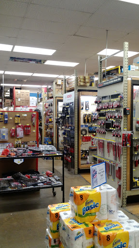 Hardware Store «Clark-Devon Hardware», reviews and photos, 6401 N Clark St, Chicago, IL 60626, USA