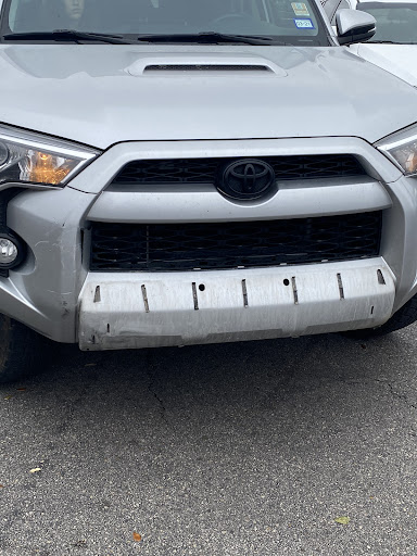 Auto Body Shop «Maaco Collision Repair & Auto Painting», reviews and photos, 10200 N Lamar Blvd, Austin, TX 78753, USA