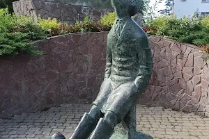 Konstantin Tsiolkovsky monument image