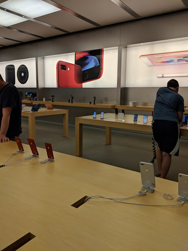 Computer Store «Apple Rockaway», reviews and photos, 301 Mount Hope Ave, Rockaway, NJ 07866, USA