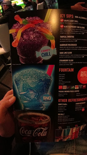 Sports Bar «Dave & Busters», reviews and photos