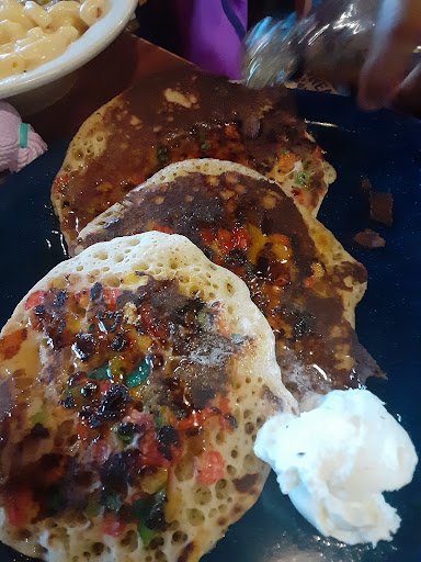 American Restaurant «Cracker Barrel Old Country Store», reviews and photos, 2255 E Sharon Rd, Sharonville, OH 45241, USA