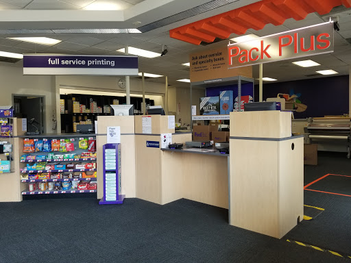 FedEx Office Print & Ship Center image 4