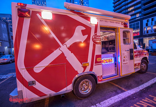 Electronics Repair Shop «Gadget Fix», reviews and photos, 520 Lenora St, Seattle, WA 98121, USA