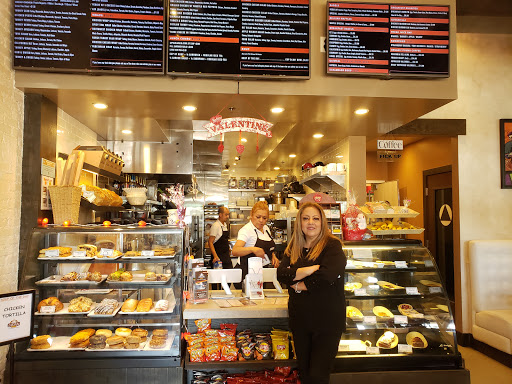 Shopping Mall «Bayside Shopping Center», reviews and photos, 1000 - 1090 Bayside Dr, Newport Beach, CA 92660, USA