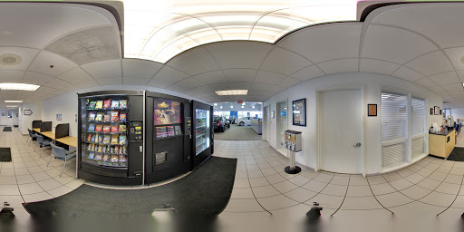 Chevrolet Dealer «Biggers Chevrolet», reviews and photos, 1385 E Chicago St, Elgin, IL 60120, USA