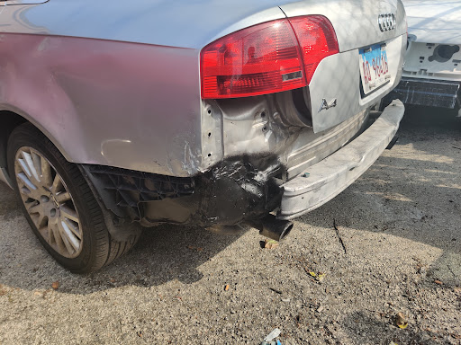 Auto Body Shop «Airport Auto Body», reviews and photos, 4900 River Rd, Schiller Park, IL 60176, USA