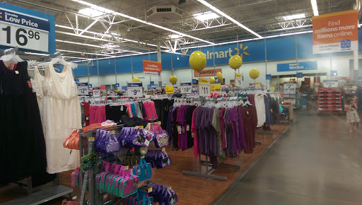 Department Store «Walmart Supercenter», reviews and photos, 29574 W Seven Mile Rd, Livonia, MI 48152, USA