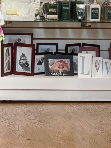 Car Wash «Auto Pride Hand Car Wash», reviews and photos, 195 El Camino Real, San Carlos, CA 94070, USA