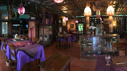 Hin Lek Fai Restaurant