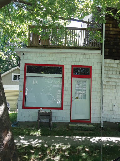 Liquor Store «J B Liquor Store», reviews and photos, 122 South St, Greenport, NY 11944, USA