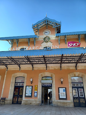 Boutique SNCF à Arcachon