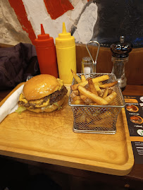 Frite du Restaurant de hamburgers BURGA - Artisan Burgers Clichy - n°19