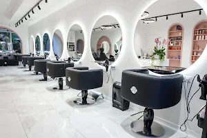 Djam Hairdressing image