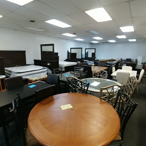 Furniture Store «Richie Furniture Warehouse», reviews and photos, 817 Union Blvd, Allentown, PA 18109, USA