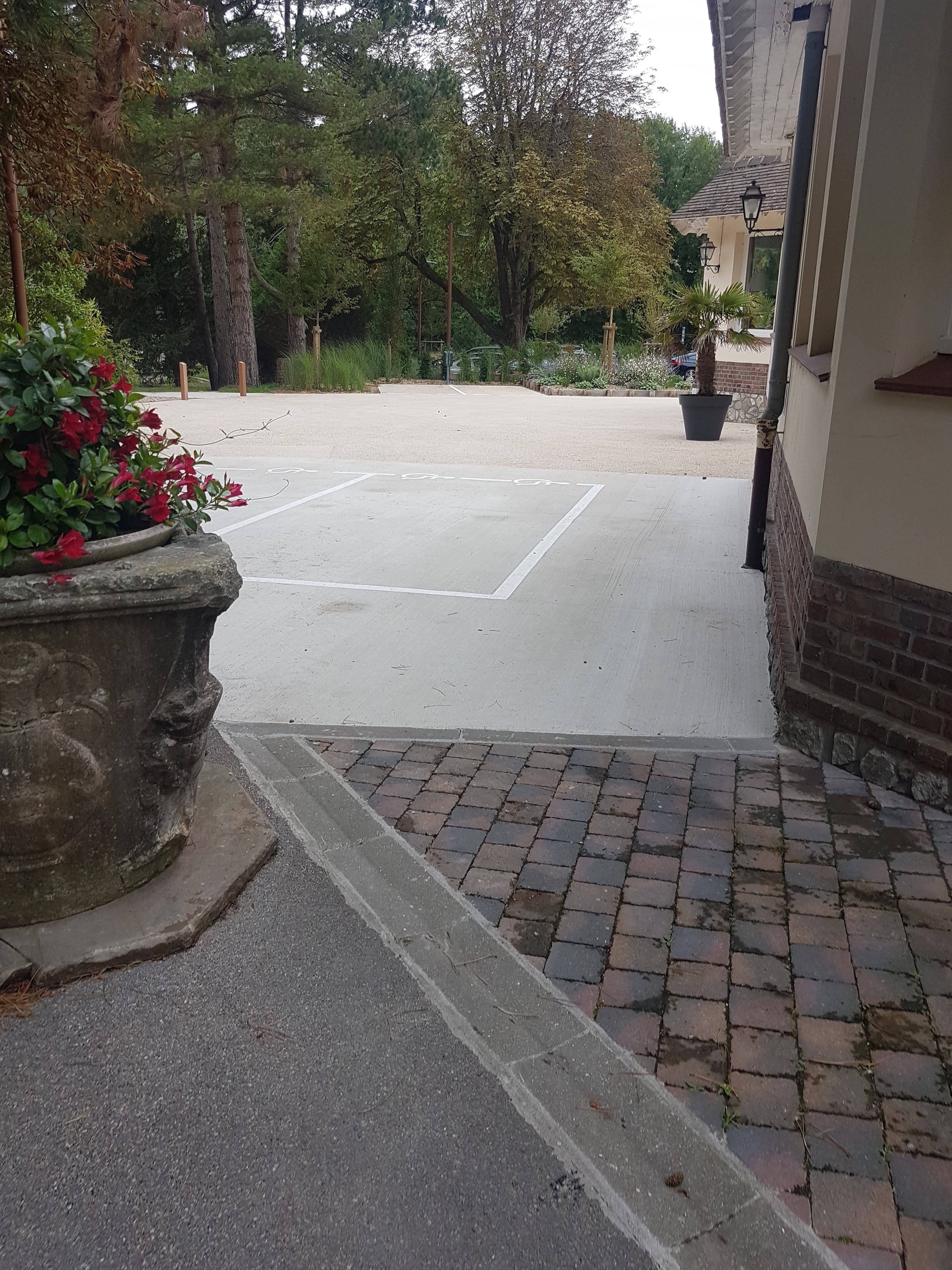 Photo n° 3 de l'avis de Elizabeth.i fait le 13/08/2019 à 12:09