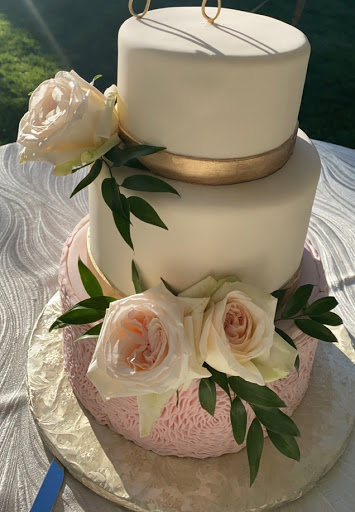 Cake Shop «Cake Boutique», reviews and photos, 4248 N River Rd NE, Warren, OH 44484, USA