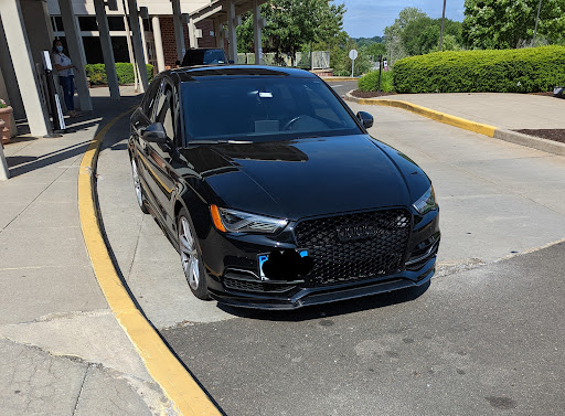 Auto Body Shop «Georgetown Auto Body Inc», reviews and photos, 27 Catoonah St, Ridgefield, CT 06877, USA