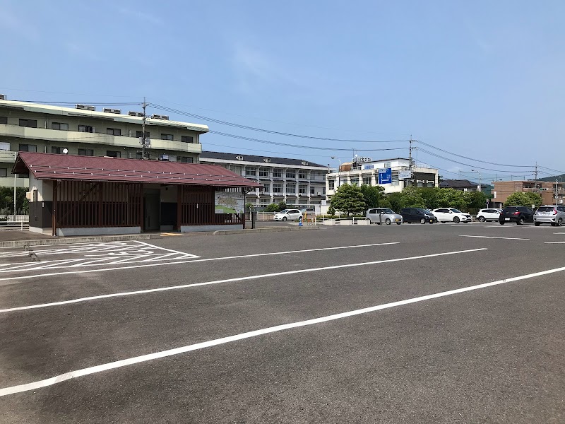 P7 - 宮川町観光駐車場
