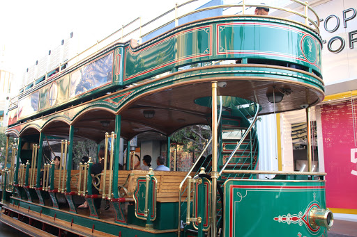 Shopping Mall «The Grove», reviews and photos, 189 The Grove Dr, Los Angeles, CA 90036, USA