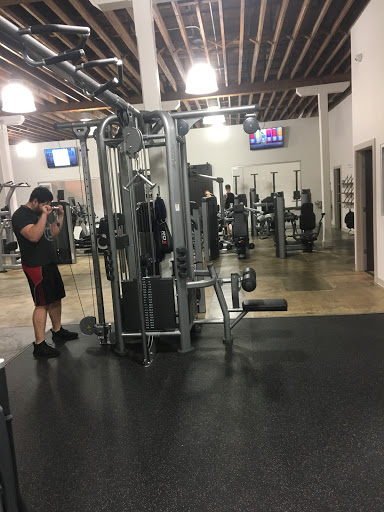 Gym «Honor Gym», reviews and photos, 46 3rd St NW, Winter Haven, FL 33881, USA