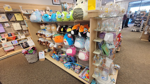 Sportswear Store «lululemon», reviews and photos, 1423 N Webb Rd #115, Wichita, KS 67206, USA