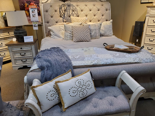 Furniture Store «Ashley HomeStore», reviews and photos, 880 FL-436, Altamonte Springs, FL 32714, USA