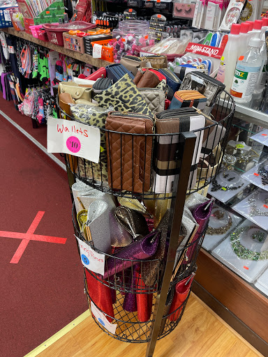 Shoe Store «Lizzys Shoes», reviews and photos, 4930 Schaefer Rd, Dearborn, MI 48126, USA