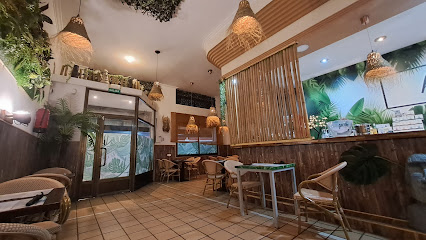 Aloha Food & Lounge - Carrer de Barcelona, 19, 46113 Montcada, Valencia, Spain