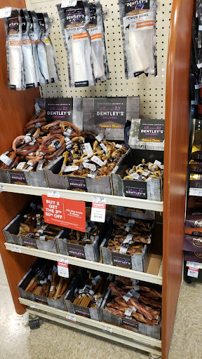 Pet Supply Store «PetSmart», reviews and photos, 288 12th Ave, Hanford, CA 93230, USA