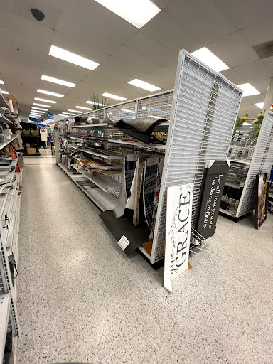 Clothing Store «Ross Dress for Less», reviews and photos, 829 N Oak Park Blvd, Pismo Beach, CA 93449, USA