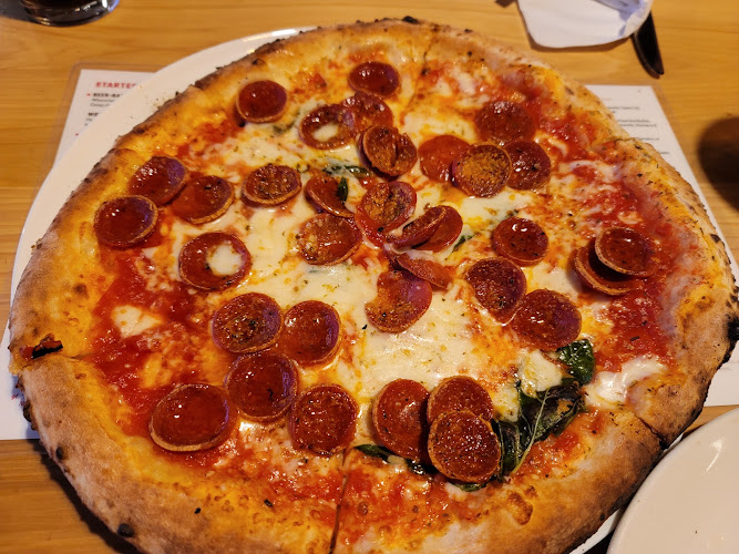 #1 best pizza place in Kenosha - Oakfire Pizzeria Napoletana Restaurant & Bar