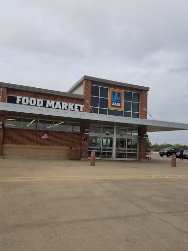 Supermarket «ALDI», reviews and photos, 805 E Belt Line Rd, Cedar Hill, TX 75104, USA