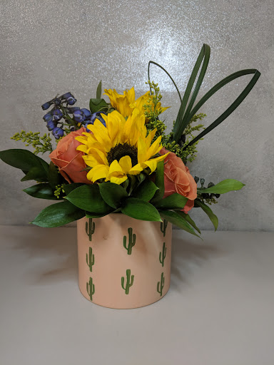 Florist «Prescott Valley Florist», reviews and photos, 3071 N Robert Rd, Prescott Valley, AZ 86314, USA