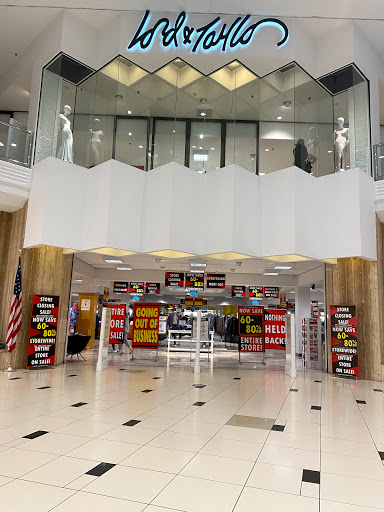 Department Store «Lord & Taylor», reviews and photos, 27650 Novi Road, Novi, MI 48377, USA