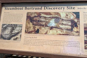 Steamboat Bertrand image